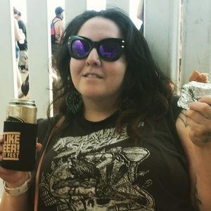 Meet your Posher, Jenn